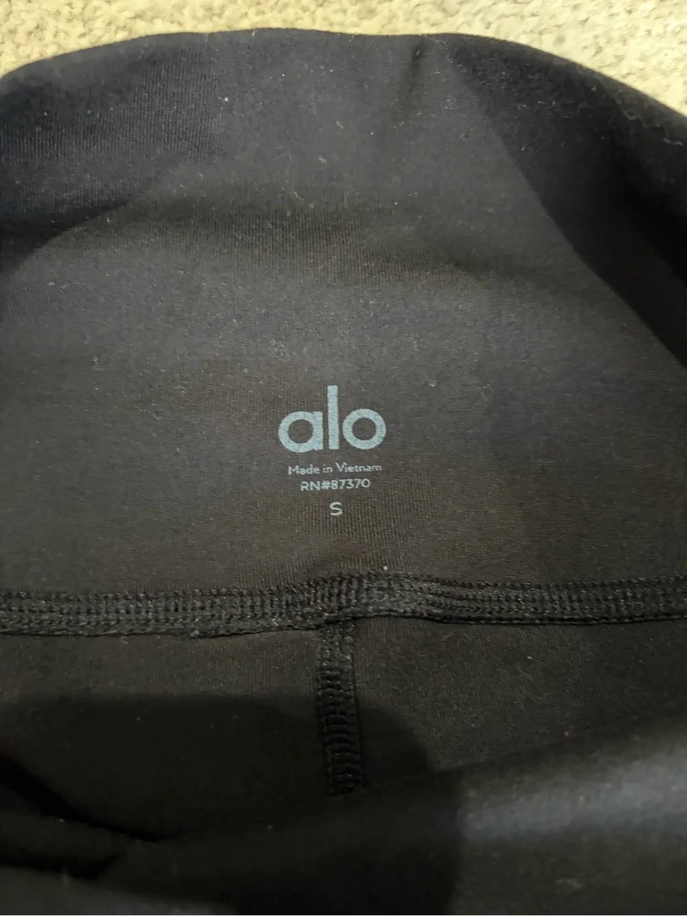 ALO Yoga alo goddess